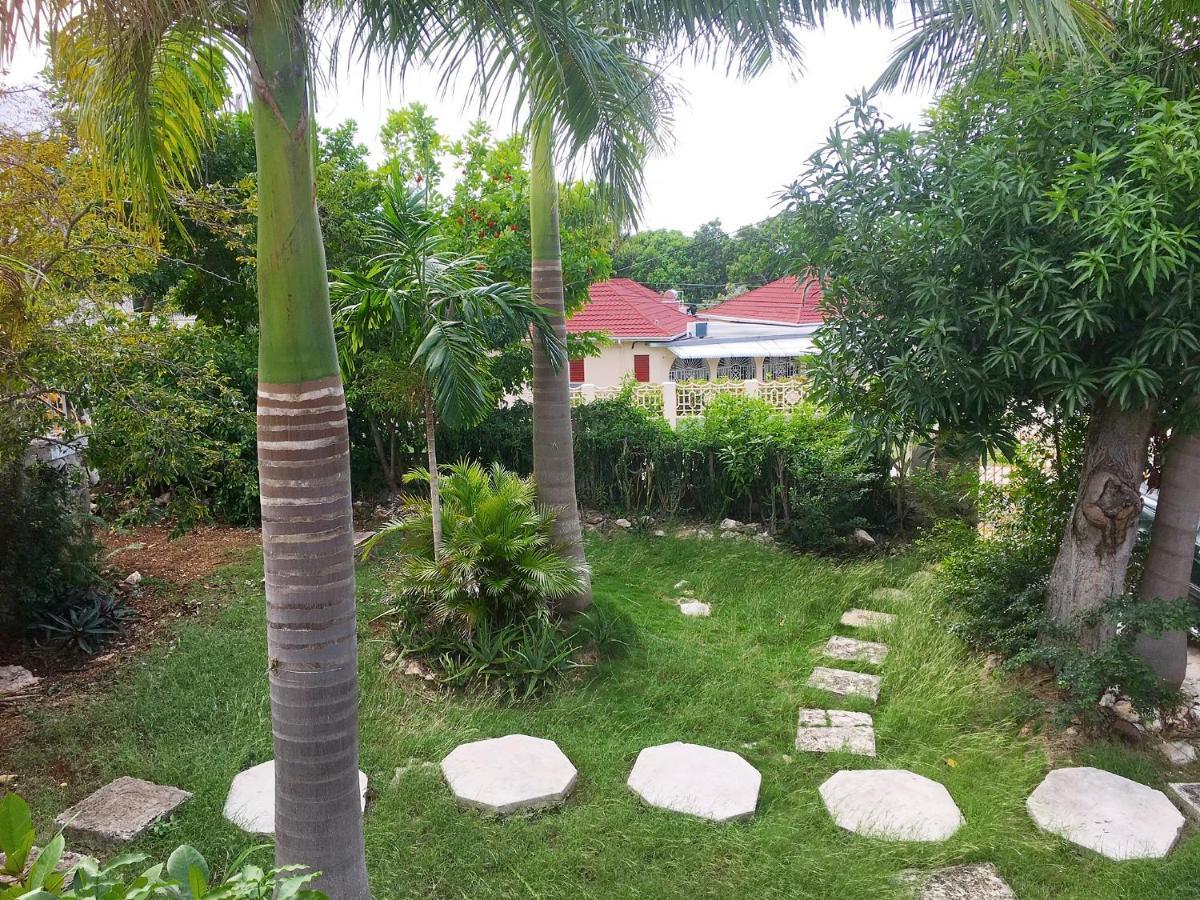 African Symbol Guest House มอนเทโกเบย์ ภายนอก รูปภาพ
