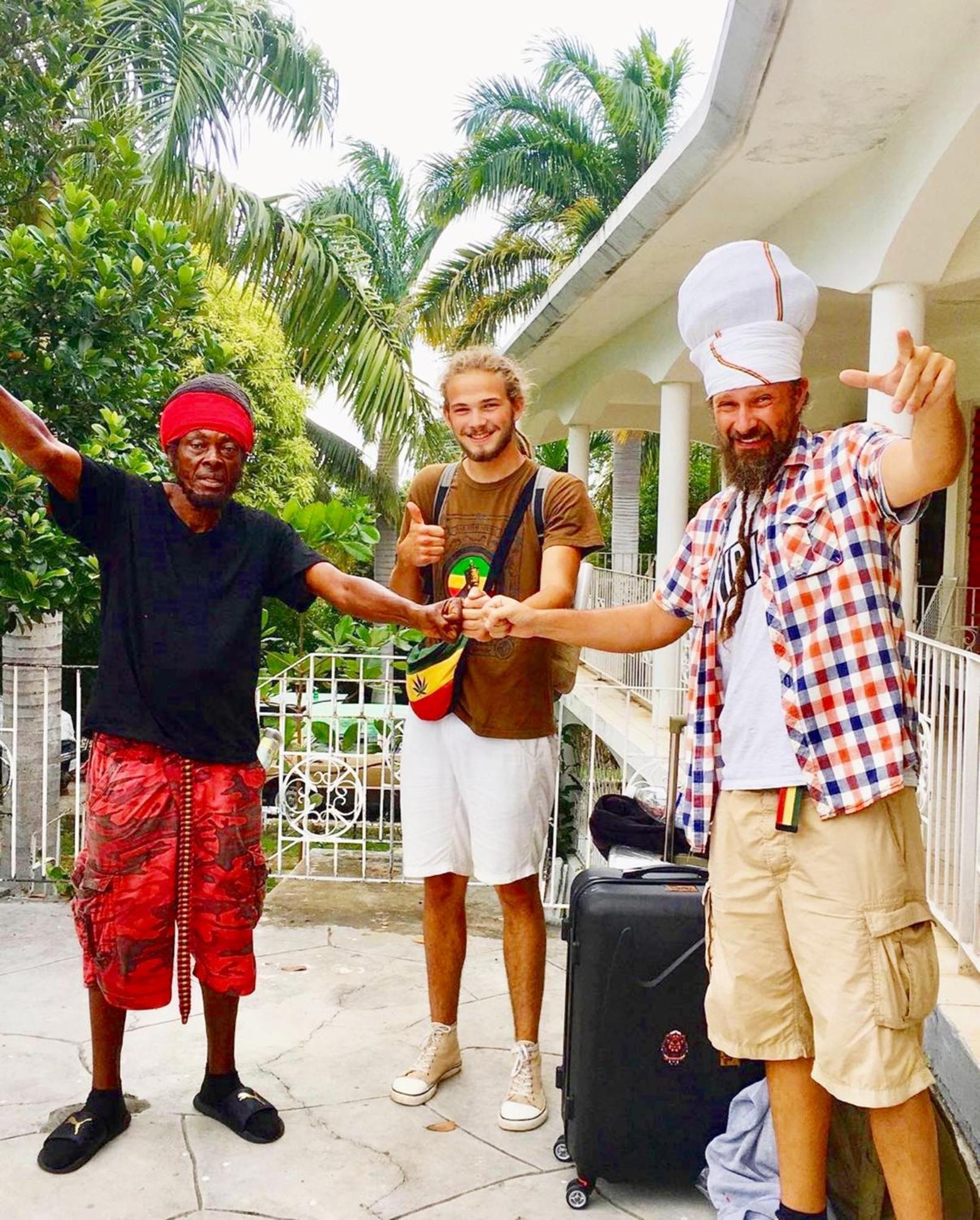 African Symbol Guest House มอนเทโกเบย์ ภายนอก รูปภาพ